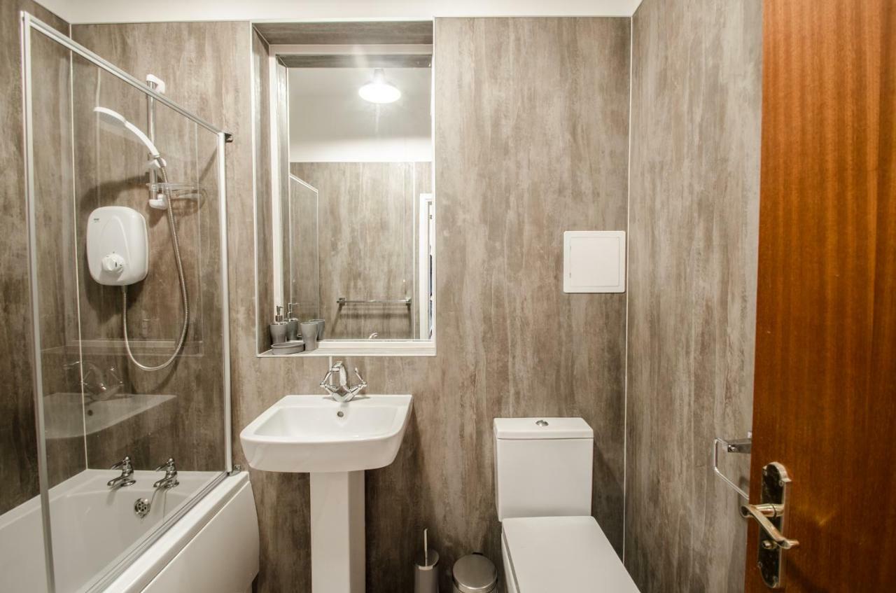 City Centre Orange Apartments Bastille アバディーン エクステリア 写真